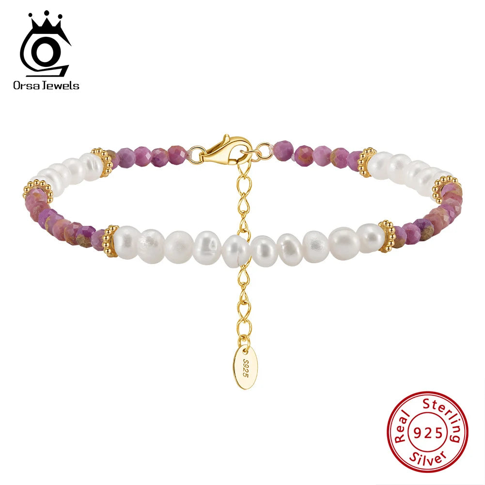 ORSA JEWELS Armband mit natürlichen Süßwasserperlen und lila Glimmer für Frauen und Mädchen, minimalistischer 14-karätiger vergoldeter Kettenschmuck MPB02