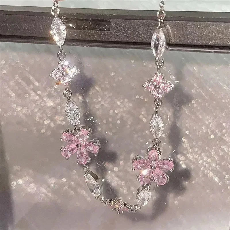 Elegantes Feen-Rosa-Kristall-Zirkon-Sakura-Blumen-Armband für Frauen, Y2K, süße Mädchen, Kirschblüten-Mond, Schleife, Knoten, Schmuck, Geschenke