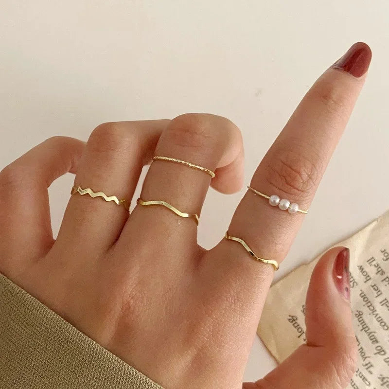 Boho Gold Farbe Herz Ringe Set Für Frauen Vintage Geometrische Kreuz Perle Schmetterling Finger Ringe Weibliche Trendy Schmuck Geschenk