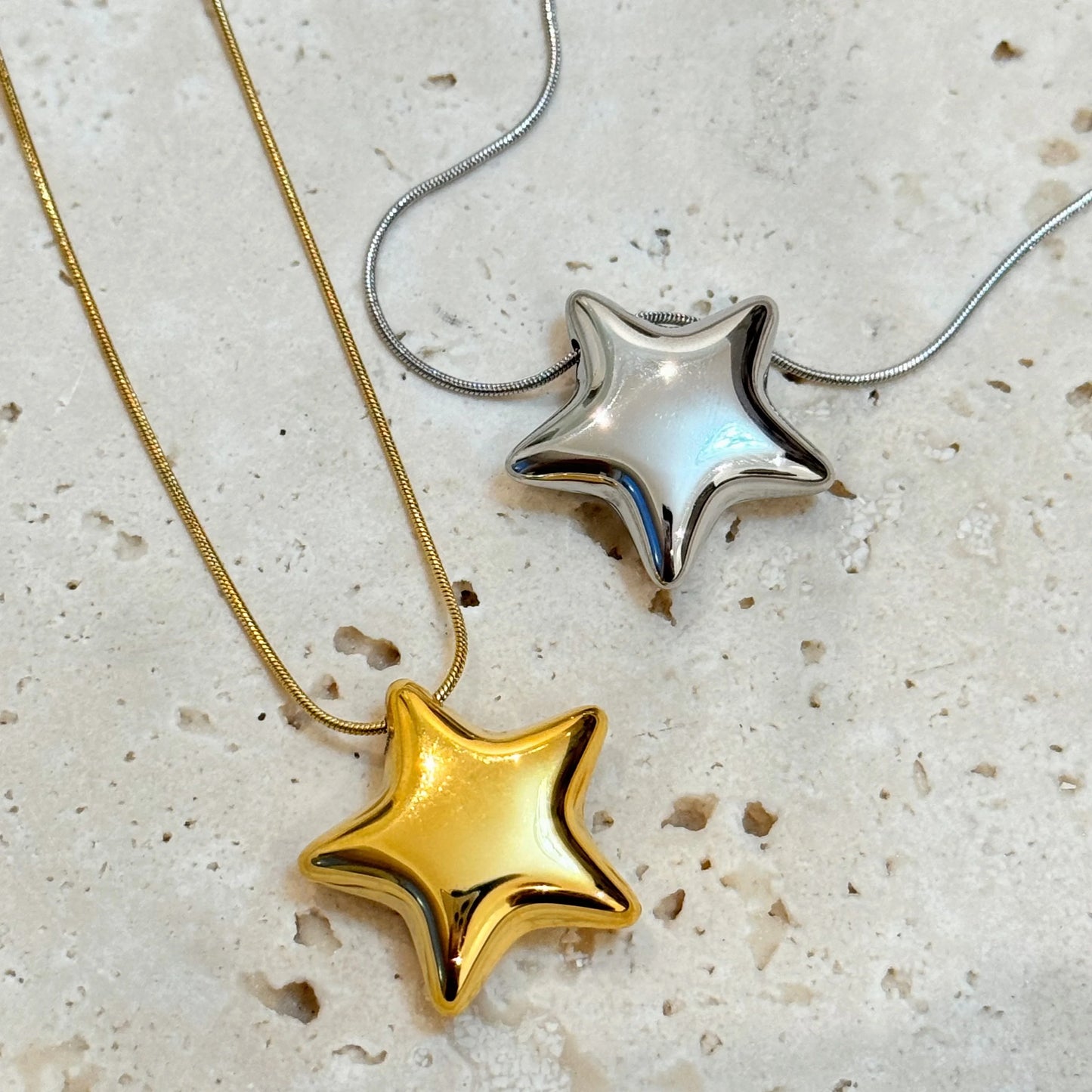 DASEIN Minimalistische fünfzackige Stern-Anhänger-Halskette für Männer und Frauen, 18 Karat vergoldet, anlaufgeschützt, Edelstahl, OOTD-Schmuck