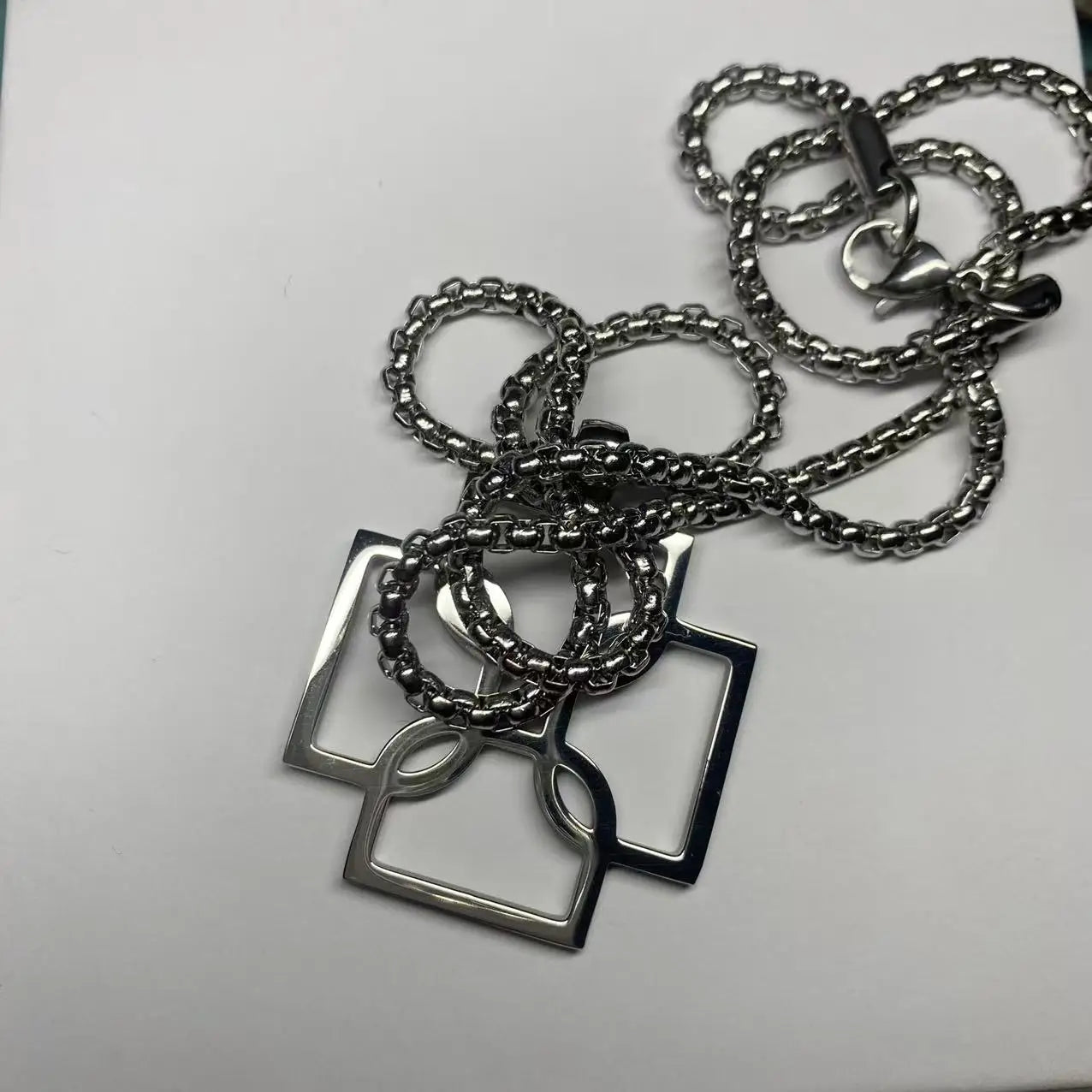 Fashion Boutique Edelstahl Halskette Hip Hop Stil Männliche und Weibliche Paar Halskette Rapper Fan Geschenk