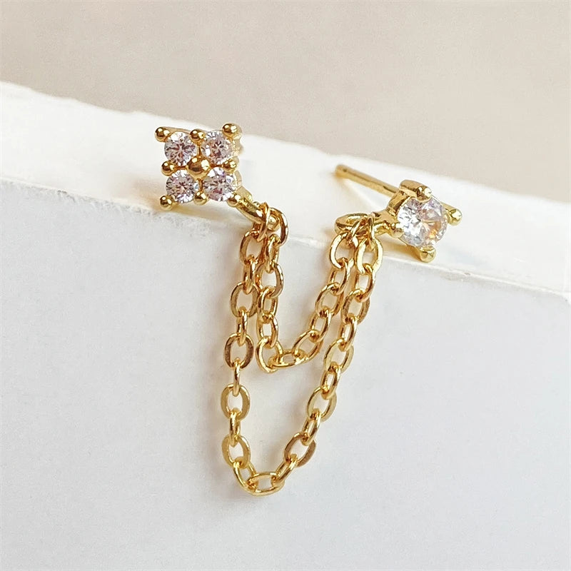 ZAKOL Modische kleine Blumen-Ohrstecker, minimalistische goldfarbene Ohrknochen-Ohr-Accessoires für Frauen und Mädchen