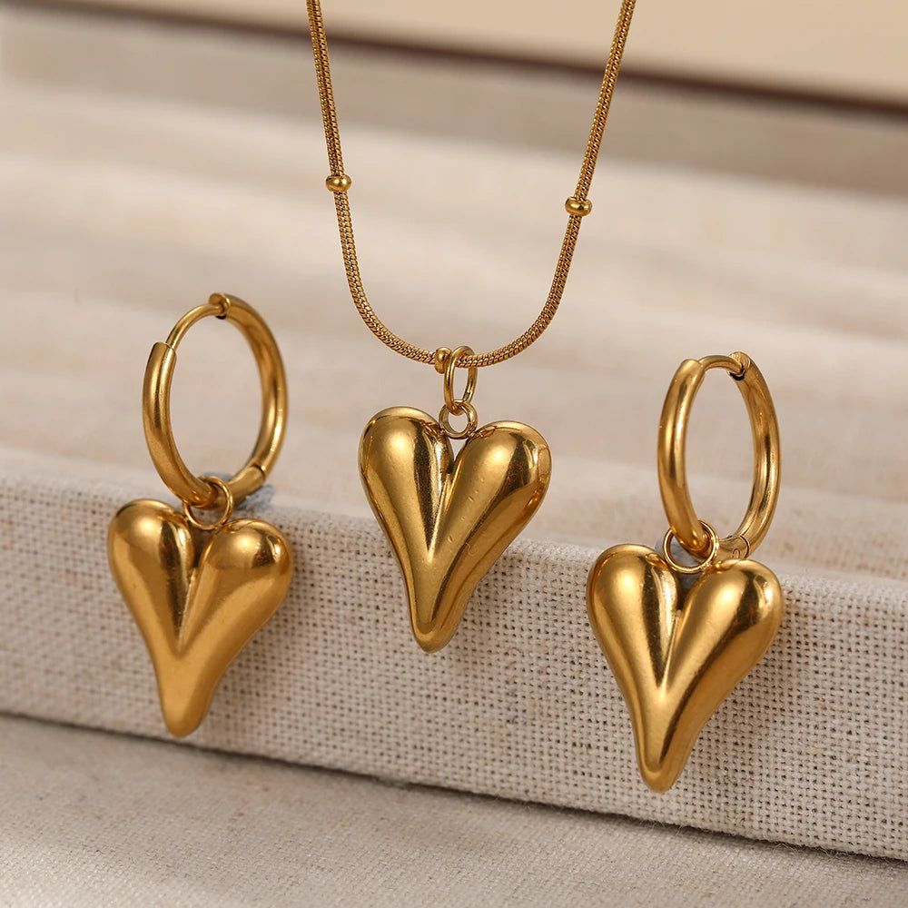 DGIDDK Damen Halskette Ohrringe Set Edelstahl Mode Licht Luxus Herz Anhänger Schmuck Set Pendler Party Passend