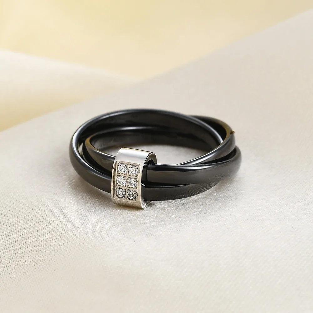 Kolmnsta Schwarz Weiß 3-lagiger Keramikring für Frauen Kreuz Edelstahl Zirkon Eheringe Verlobungsschmuck Anti-Fading