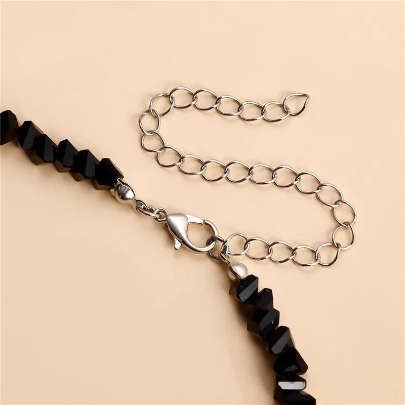 Vintage-Halsketten im böhmischen Stil mit Steinperlen für Frauen, weiß/schwarz, unregelmäßige Steine, gestapelte Schlüsselbeinkette, Modeschmuck, Geschenke