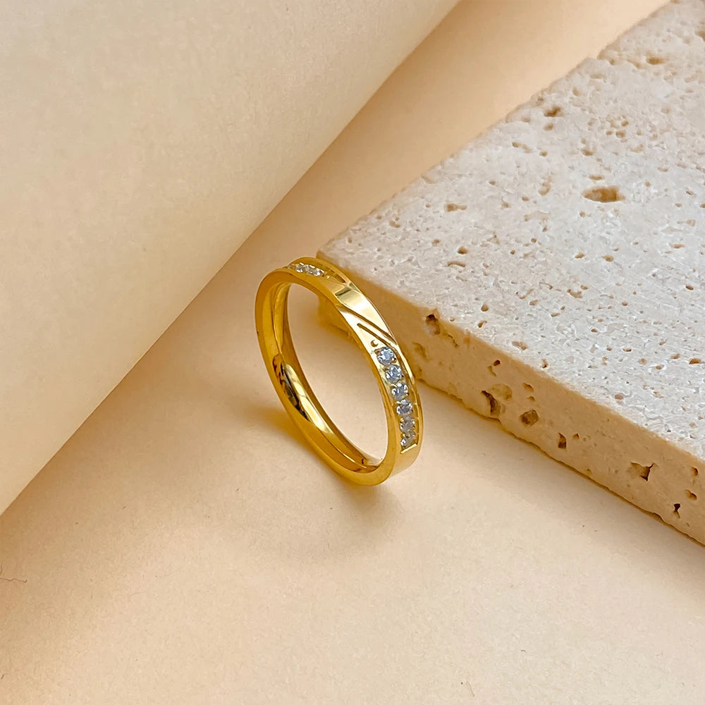 eManco 2025 NEUE Mode Ehering Für Frauen Mikro Gepflastert Cubiz Zirkon Finger Ringe Weibliche Engagement Schmuck