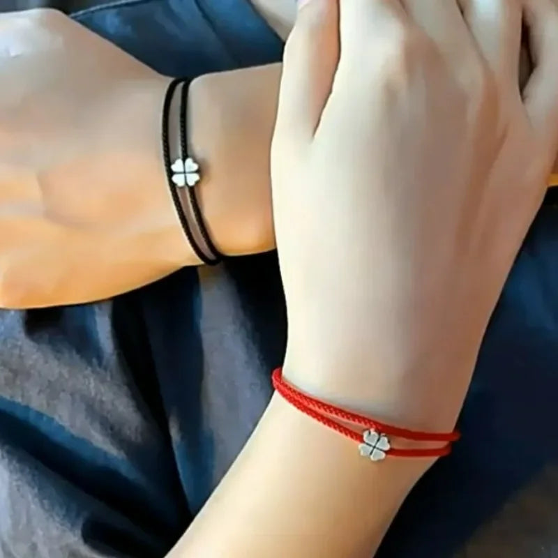 1/3Pcs Minimalistischen Vierblättriges Kleeblatt Armbänder Frauen Männer Einstellbare Handgemachte Rote Glück Seil Paar Freundschaft Schmuck Zubehör