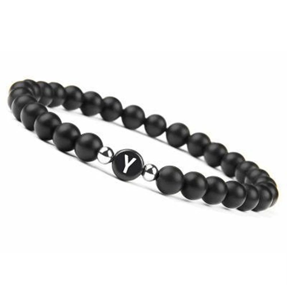 6 mm 26 Buchstaben-Armband, Unisex, schwarzer mattierter Stein, Perlen-Armreif, handgefertigt, DIY-Armband für Frauen, Männer, Paare, Freundschaftsgeschenke