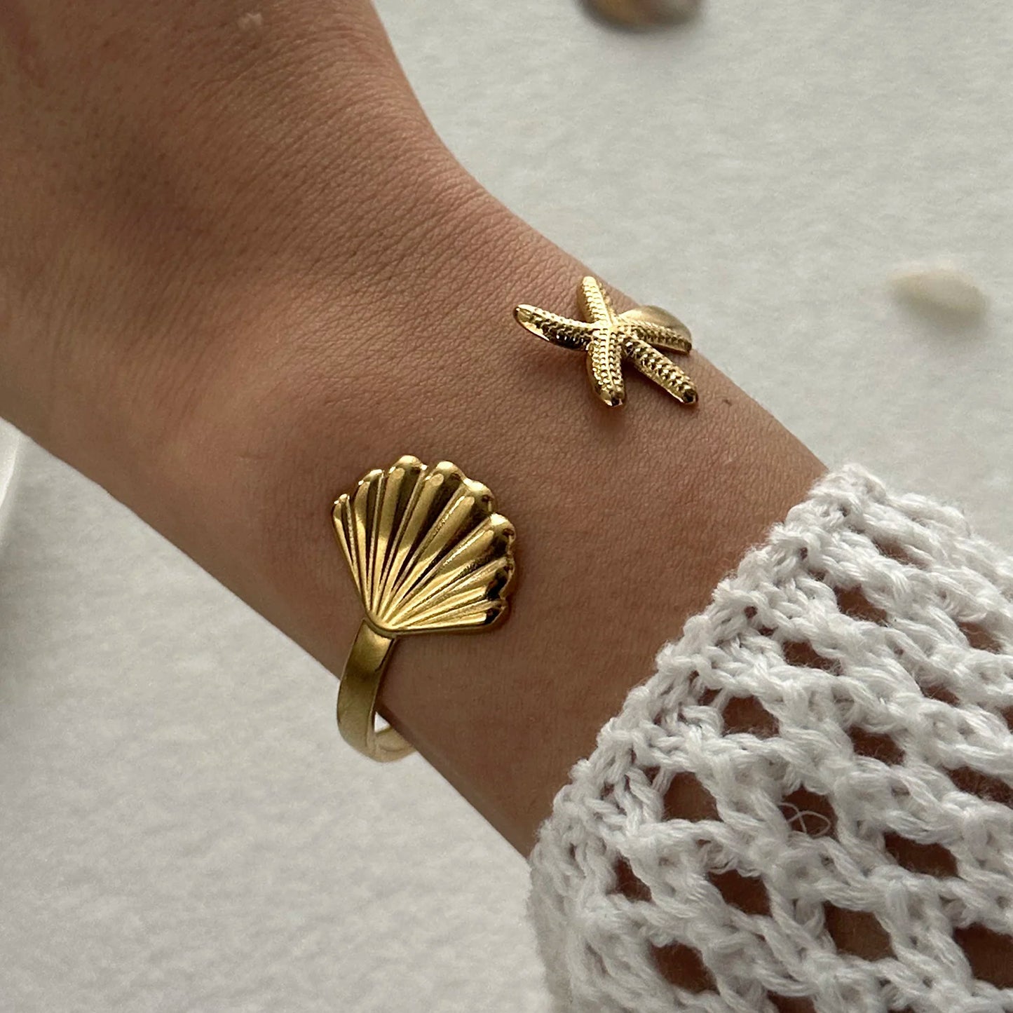 Vintage Übertrieben Breite Manschette Armreif für Frauen Gold Farbe Shell Seestern Blume Edelstahl Armband Strand Party Schmuck
