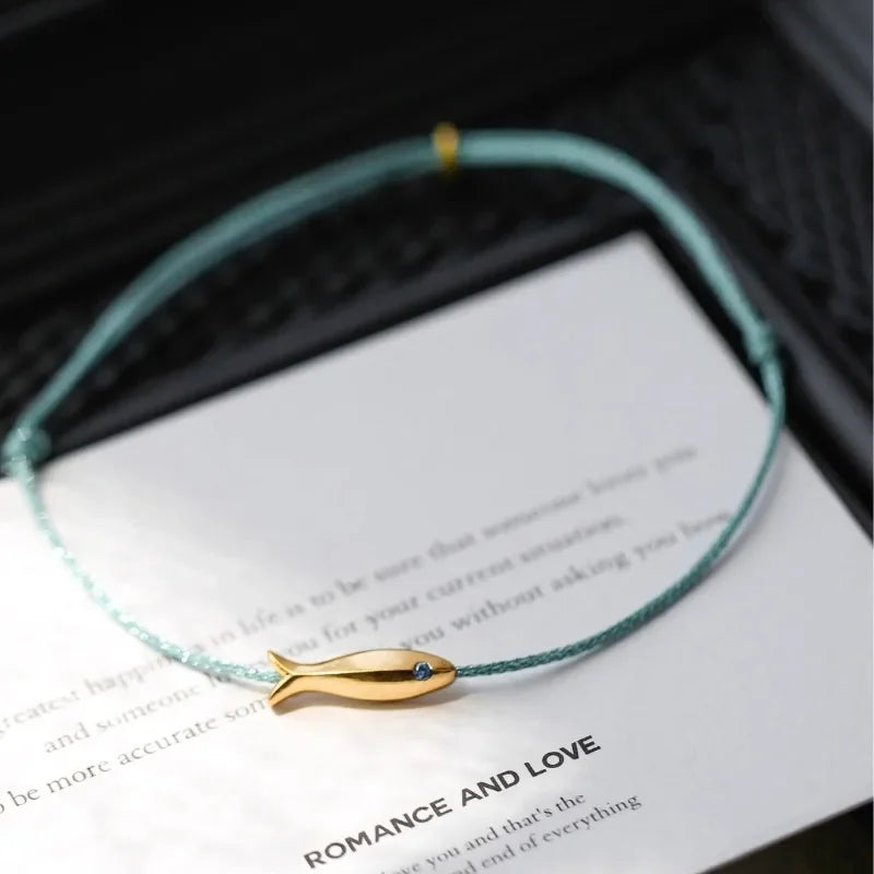 Rotes Schnur-Fisch-Knöchel-verstellbares Armband für Frauen, süßer Fisch, blaue Schnur-Fußkette, handgefertigter Schmuck, minimalistischer ethnischer Schmuck