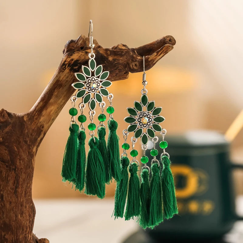 Klassische ethnische Quasten-Ohrringe für Frauen, böhmische Emaille-Blume, Kristall, handgefertigter Ohrring, weiblicher täglicher Urlaubsschmuck