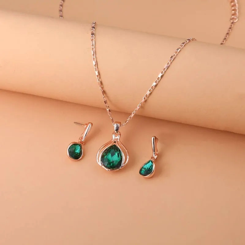3 Stück rosé goldfarbene Halskette Ohrringe grüne Kristallglas legierung Anhänger einfache Mode Stil Schmuck Set