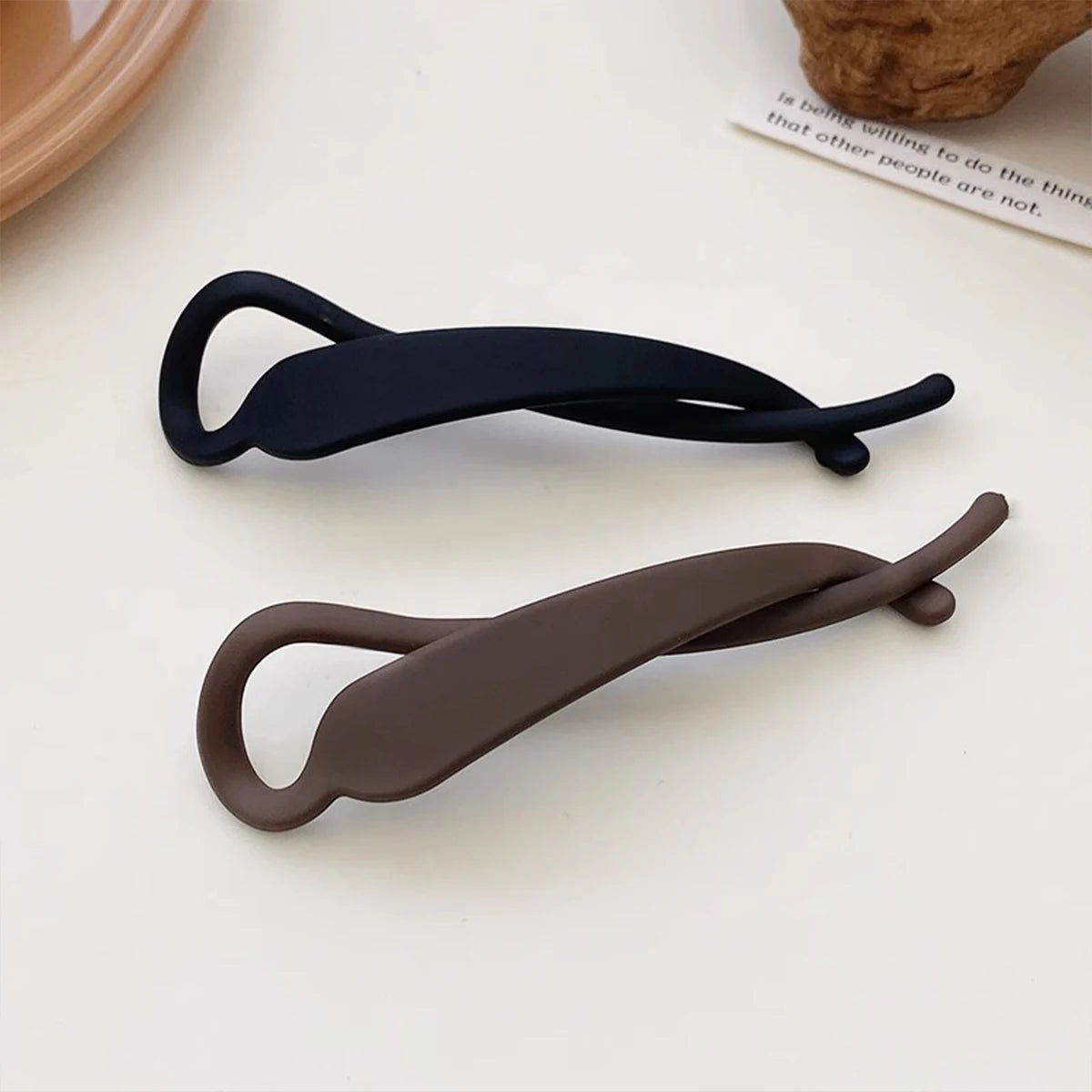 2 stücke Einfache Mode Banana Clip Vertikale Clip Pferdeschwanz Haar Clip Elegante Temperament Haar Zubehör für Frauen zu Tragen