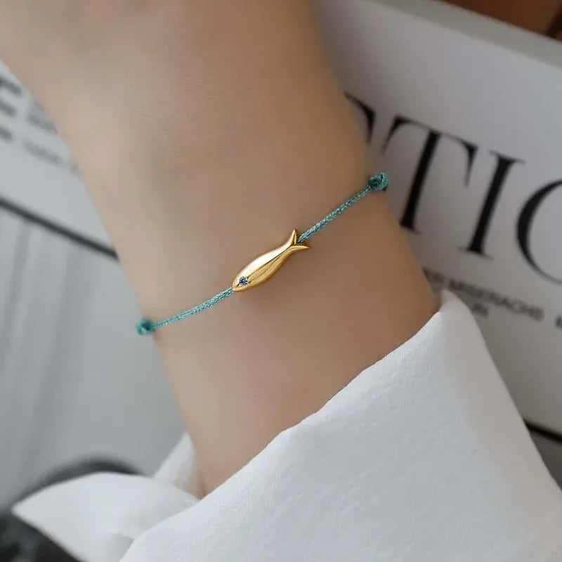 Modisches süßes blaues Schnur-Fisch-Armband für Frauen, böhmisches Metalltier, handgefertigt, rotes Seil, verstellbares Armband, Schmuck, Geschenke