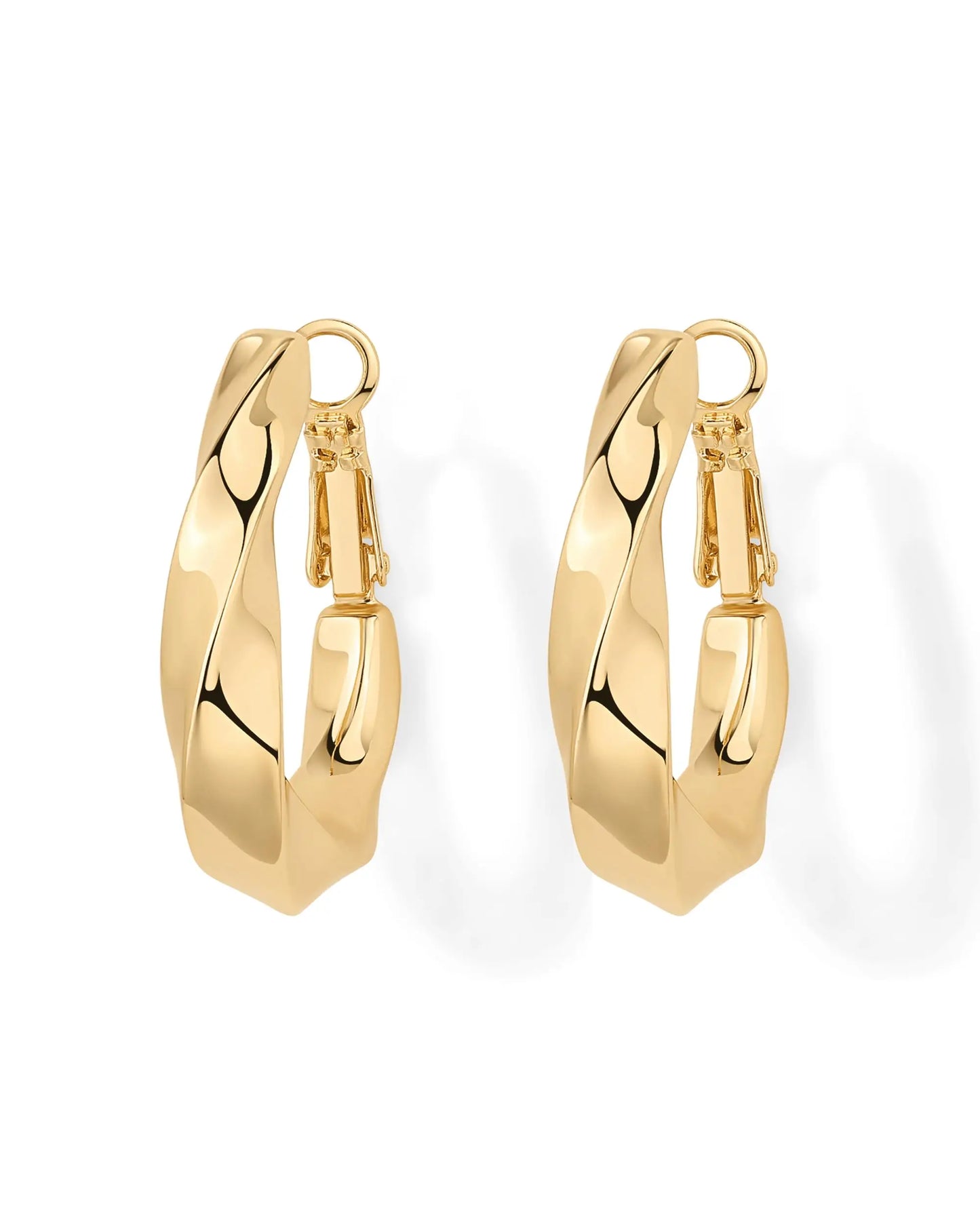 Shevalu Creolen für Damen, Geometrie-Design, hochwertig, 14 Karat vergoldet, 925er Sterlingsilber, postförmiger, verdrehter Huggie-Ohrring