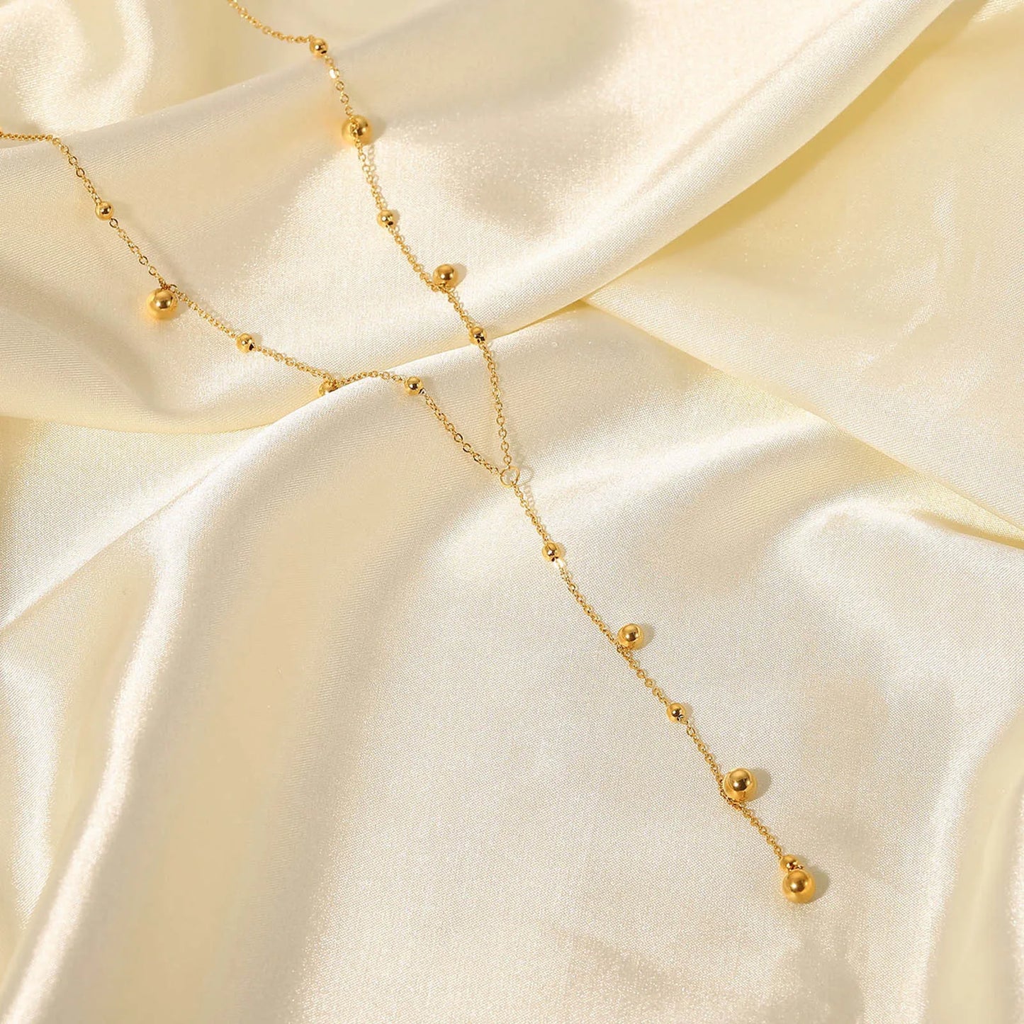 Zierliche Y-Halsketten für Damen, vergoldete Kugeln, Perlen, Edelstahl-Charm-Halskette, Rosenkranz-Halsketten, minimalistischer Kragen