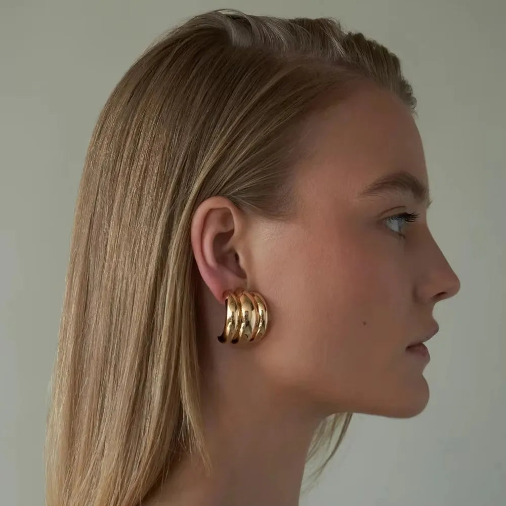 18 Karat vergoldete, gestreifte Textur, klobige Ohrstecker für Damen, glänzender Edelstahlknoten, gedrehte geometrische Ohrringe, täglicher Schmuck