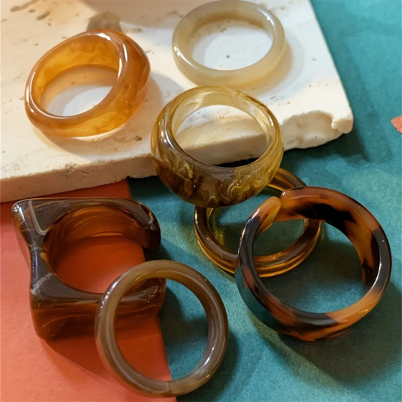 7-teiliges Set mit unregelmäßig gestapelten Retro-Leopardenmuster-Ringen für Damen mit einzigartigem Persönlichkeitsdesign, geeignet für den täglichen Party-GIF