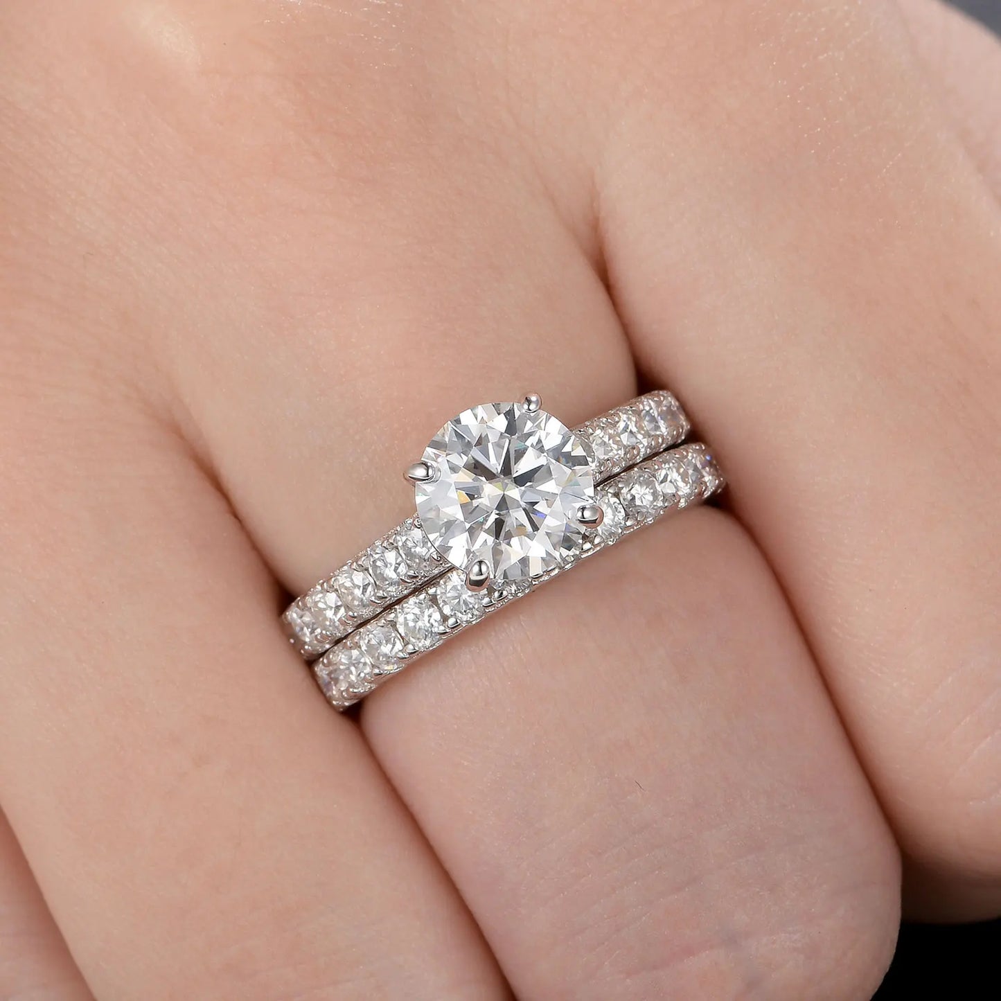 Newshe Zertifiziertes 2 Karat Moissanit-Ehering-Set für Damen, 925er Sterlingsilber, brillanter Rundschliff, luxuriöse Verlobungsringe