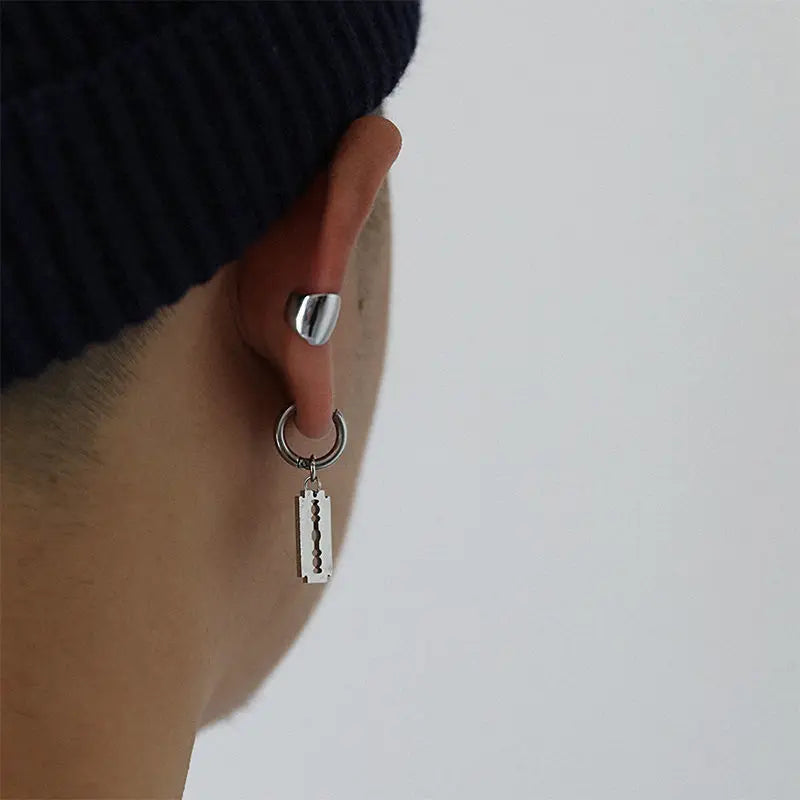 1 paar/2Pcs Klinge Kette Quaste Anhänger Ohr Clip/Schnalle Ohrringe Für Frauen Männer Edelstahl Schmerzlos hip Hop Gothic Pop Schmuck