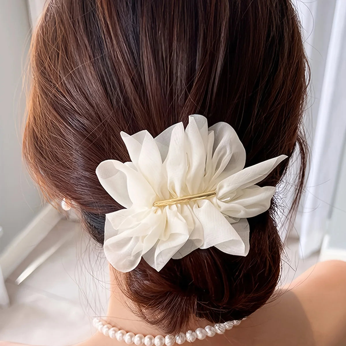 1/2 Stück elegante, minimalistische Chiffon-Blume, große Frühlings-Haarklammern für Frauen, einfarbiges Haar-Accessoire für Pferdeschwanz