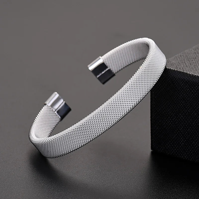 Großhandel mit Armreifen aus 925er-Sterlingsilber, Charms-Manschette für Damen, Modeschmuck, Anpassung, Hochzeit