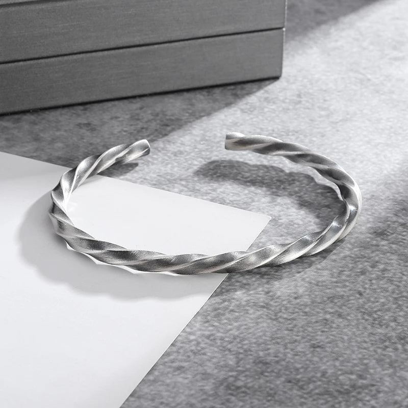 Silberfarbenes Feder-Manschettenarmband für Männer und Frauen, Vintage-verstellbares Armband, Armreif, Modeschmuck