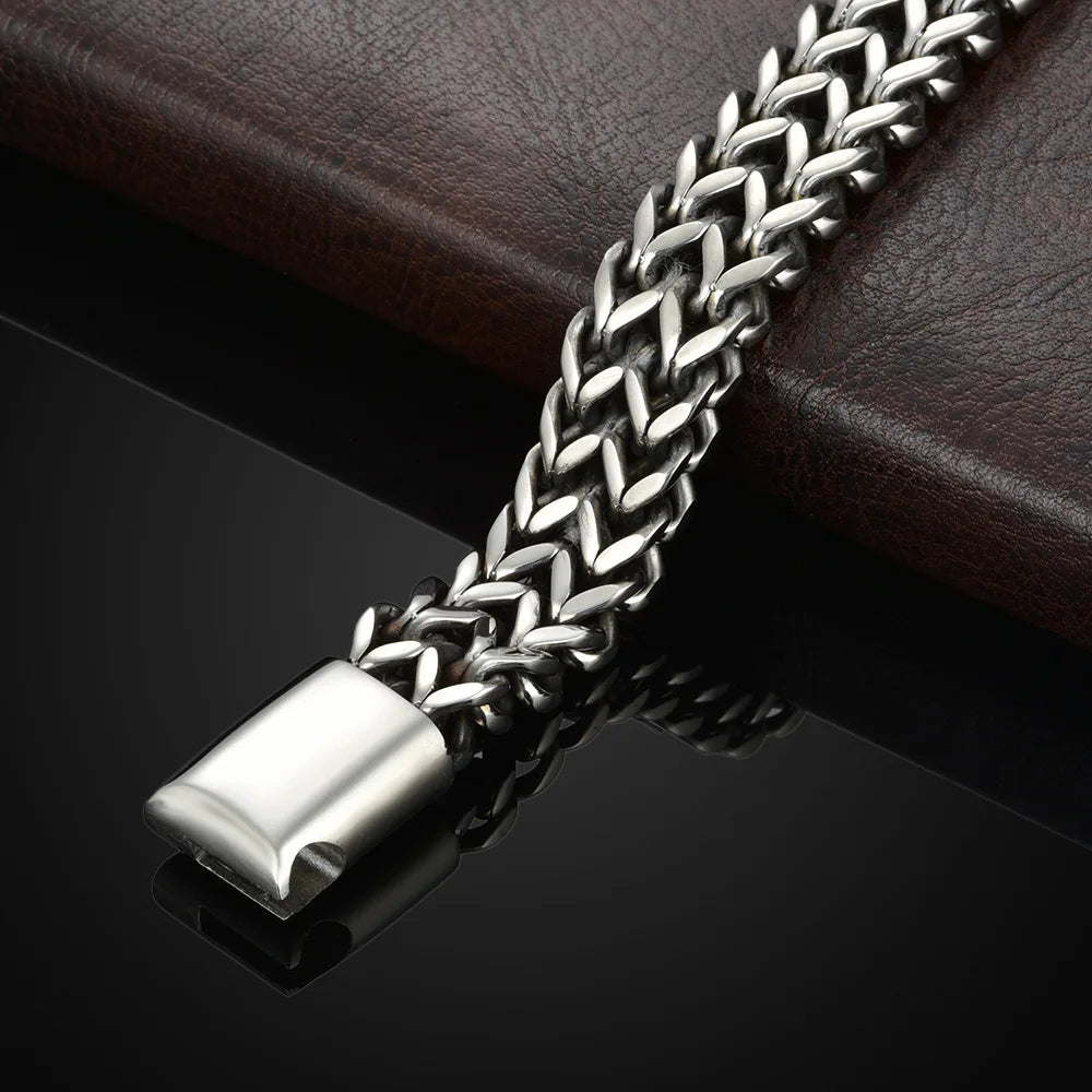Edelstahl geflochtenes zweireihiges Armband mit Fischschuppenlegierung vorne und hinten mit magnetischer Schnalle und Kielschmuck, neues Modell