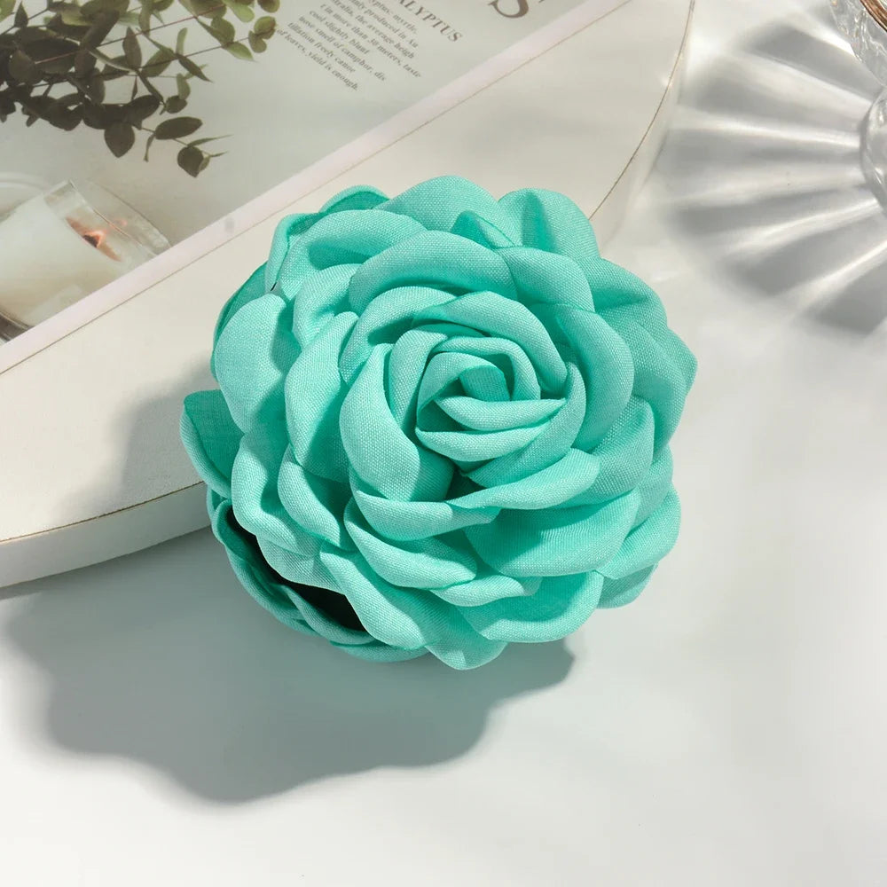 16 Farben Schweiß mittlerer Baumwollstoff Rose Blume Haarklammern für Frauen koreanische Ctach Shark Clamp Haarschmuck 2024