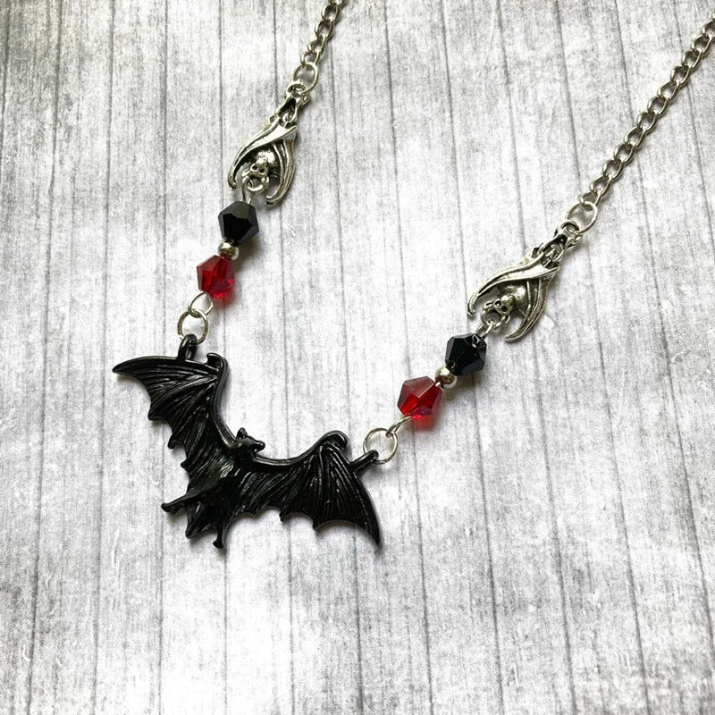 Punk Kristall Perle Kette Gothic Halskette für Frau Tier Horror Schwarz Fledermaus Punk Schmuck Geschenk Hexe Halsband Halloween Geschenk