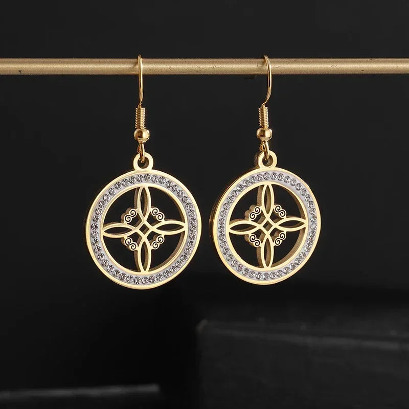 Hochwertiges Hip Hop Zirkonia Xo Buchstaben Anhänger Ohrringe Halskette Set für Männer und Frauen Modetrend Schmuck