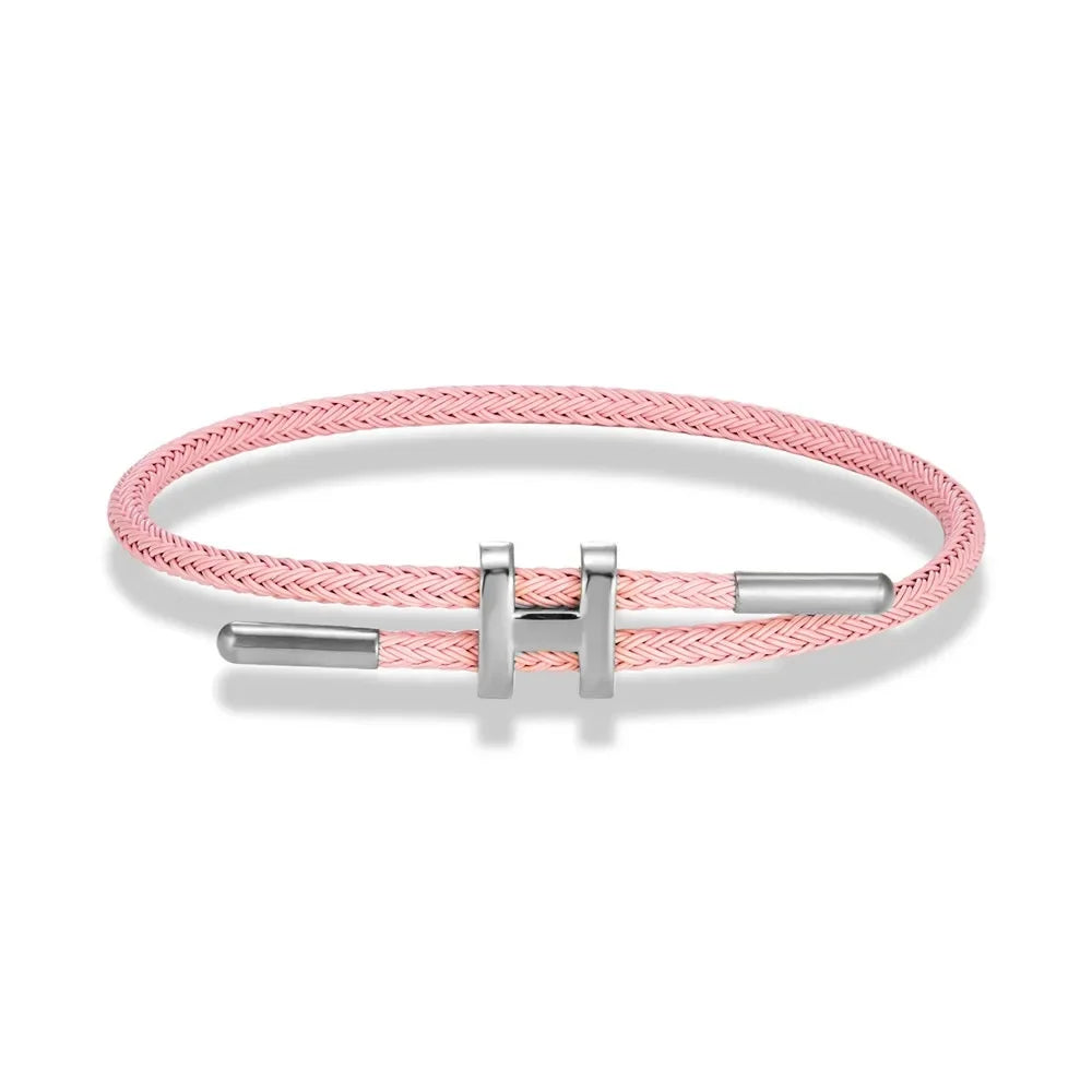 Stahlfarbe H Schnalle Feines Drahtseil Armband Hartgold Schmuck Schnur Perlen Glücksbringer Straße Straße Ungeblockiertes rotes Seil