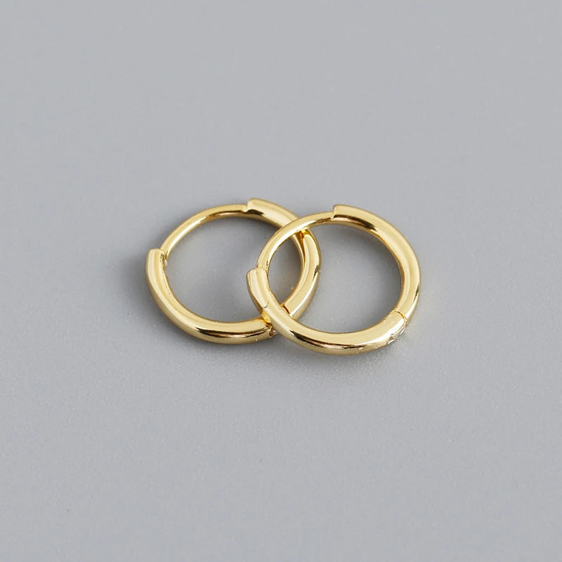 WANTME 925er Sterlingsilber, modisch, schlicht, Huggies-Ohrschnalle, Zubehör, minimalistischer Charme, Ohr-Creolen für Damen, Schmuck