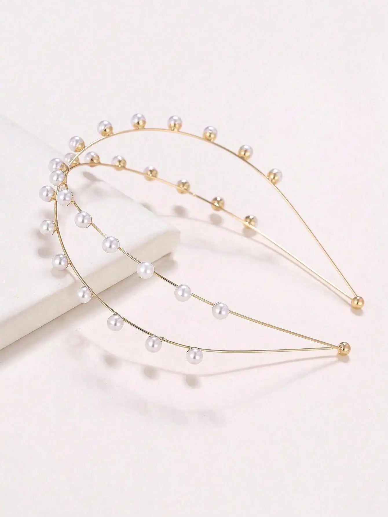 Damen Perlenkreuz Einfaches, elegantes, mehrschichtiges Legierungs-Stirnband Braut Hochzeit Stirnband Süßes Y2K-Party-Haar-Accessoire Senden Sie Freund