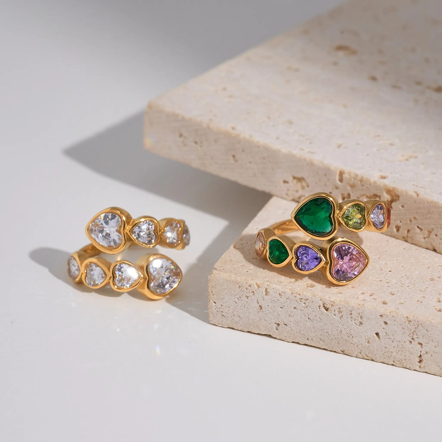 DASEIN 2025 Neue Liebesherz-Zirkon-Ringe, 18 Karat vergoldet, hypoallergen, Edelstahl, romantischer offener Ring für Damen, Hochzeitsschmuck