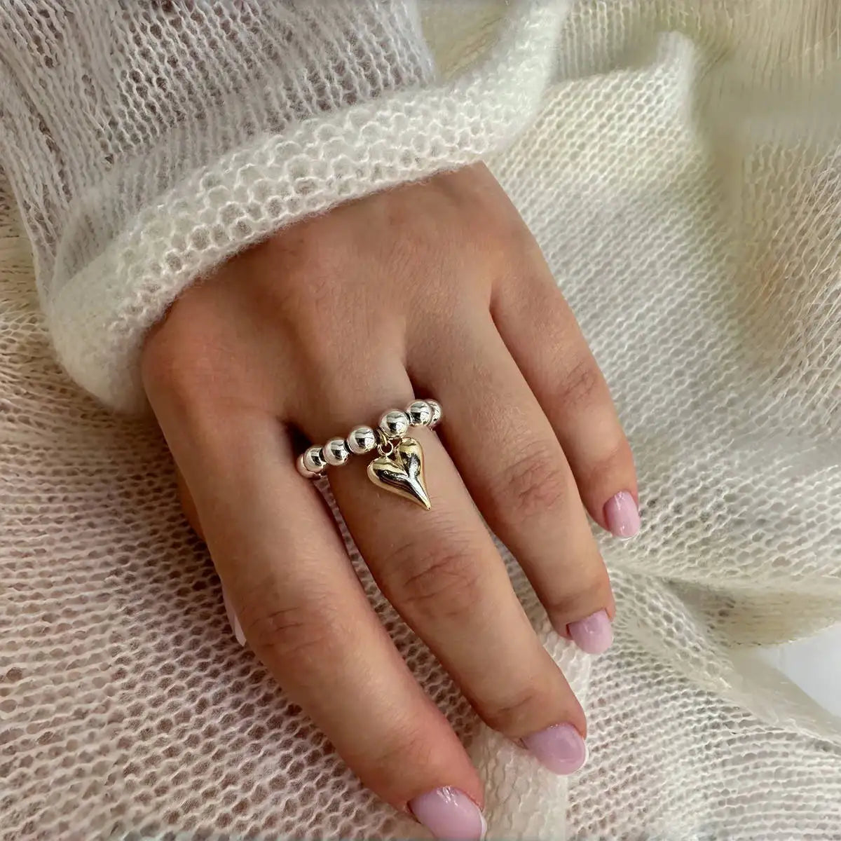 LATS Kreative handgemachte Perlen Bungee-Seil Liebe Herz Anhänger Ringe für Frauen Mädchen Silber Farbe CCB Perle verstellbare Ring Schmuck