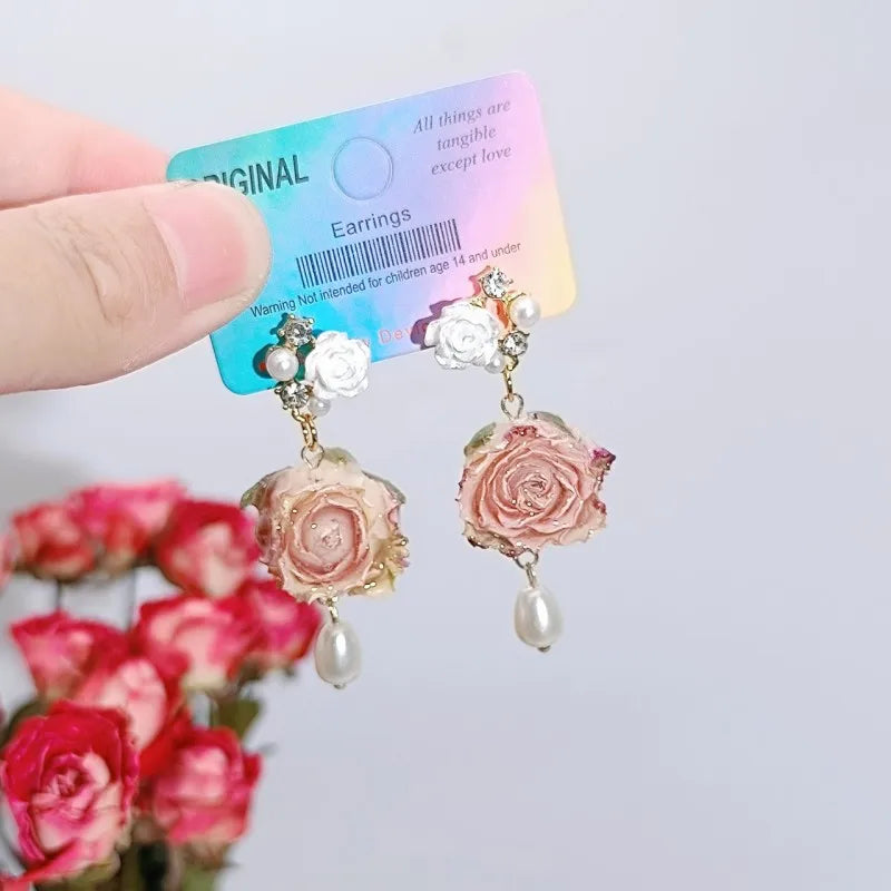 Einzigartige getrocknete Blumenohrringe, elegante natürliche Rose, Blumenperle, Quaste, lange Ohrringe, Epoxidharz, Rosenohrringe, Schmuck im Großhandel