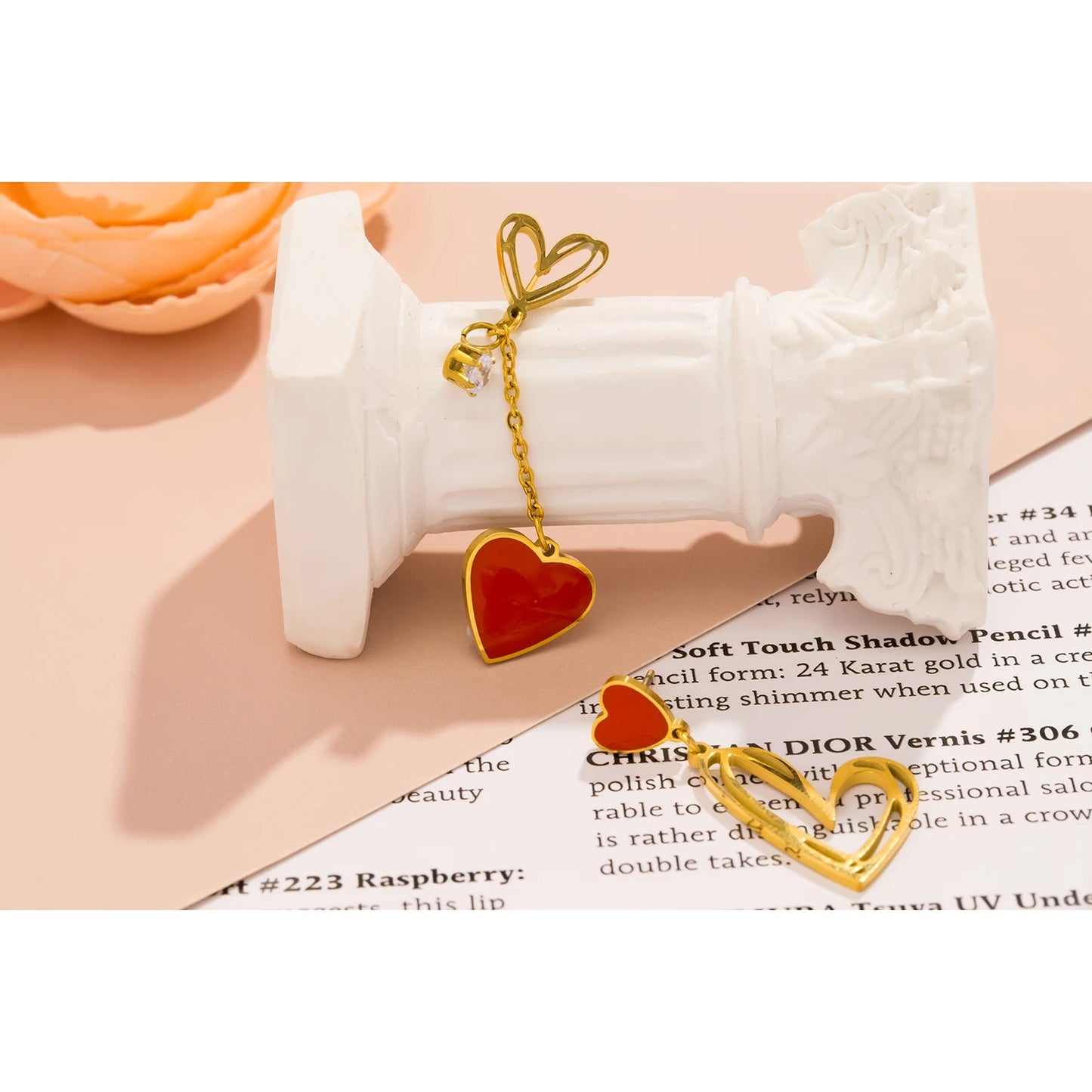 UHBINYCA Asymmetrische rote herzförmige Quasten-Anhänger-Ohrringe für Damen, vergoldeter exquisiter Schmuck aus Edelstahl