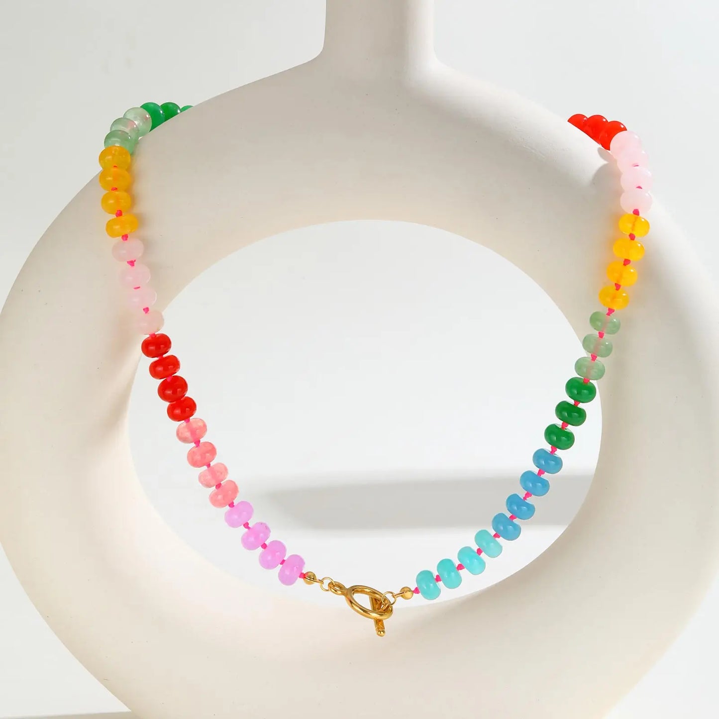 Einzigartige farbige Naturstein-Halskette, Damen-Halsketten aus Edelstahl mit OT-Schnalle und Perlenkette, Modeschmuck-Geschenke