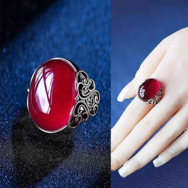 2025 neue Einfache Rote Achat Chalcedon Alte Silber Farbe Offenen Ring Weibliche Krone Strass Ring Hohl Einstellbare Ringe Geschenke