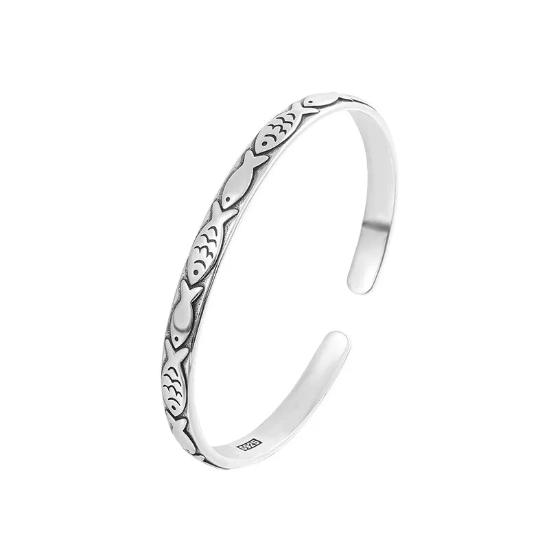 Neue Retro Weibliche Minderheit Design Geprägte Kleine Fisch Armreif 925 Sterling Silber Einfache Ins Persönlichkeit Tier Öffnung Armbänder