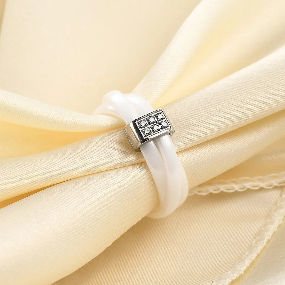 Kolmnsta Schwarz Weiß 3-lagiger Keramikring für Frauen Kreuz Edelstahl Zirkon Eheringe Verlobungsschmuck Anti-Fading