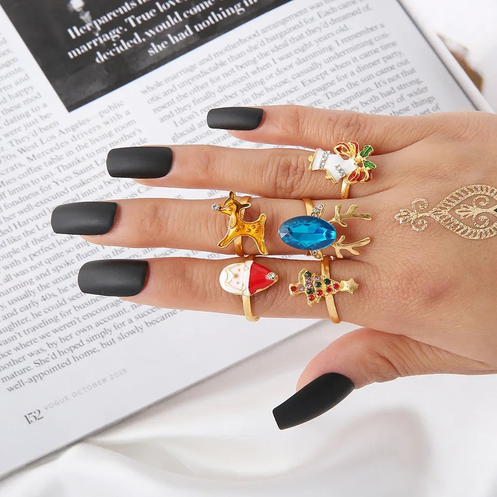 LATS 8 Stück unregelmäßige rote Kristallherz ästhetische Ringe für Frauen Y2K Gothic Schmetterling Spinnenring kreative Schmuckzubehör