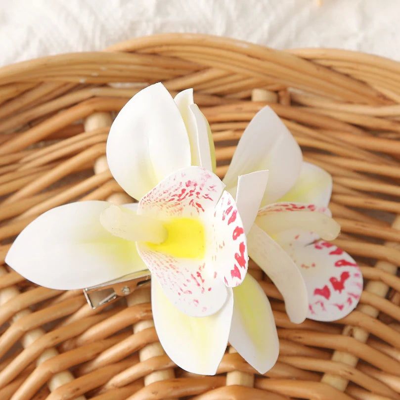 AWAYTR Böhmen Canna Blumen Kleine Haarspangen Hawaii Brautblumen Haarspangen Haarnadeln Haarspange für Hochzeit Haarschmuck