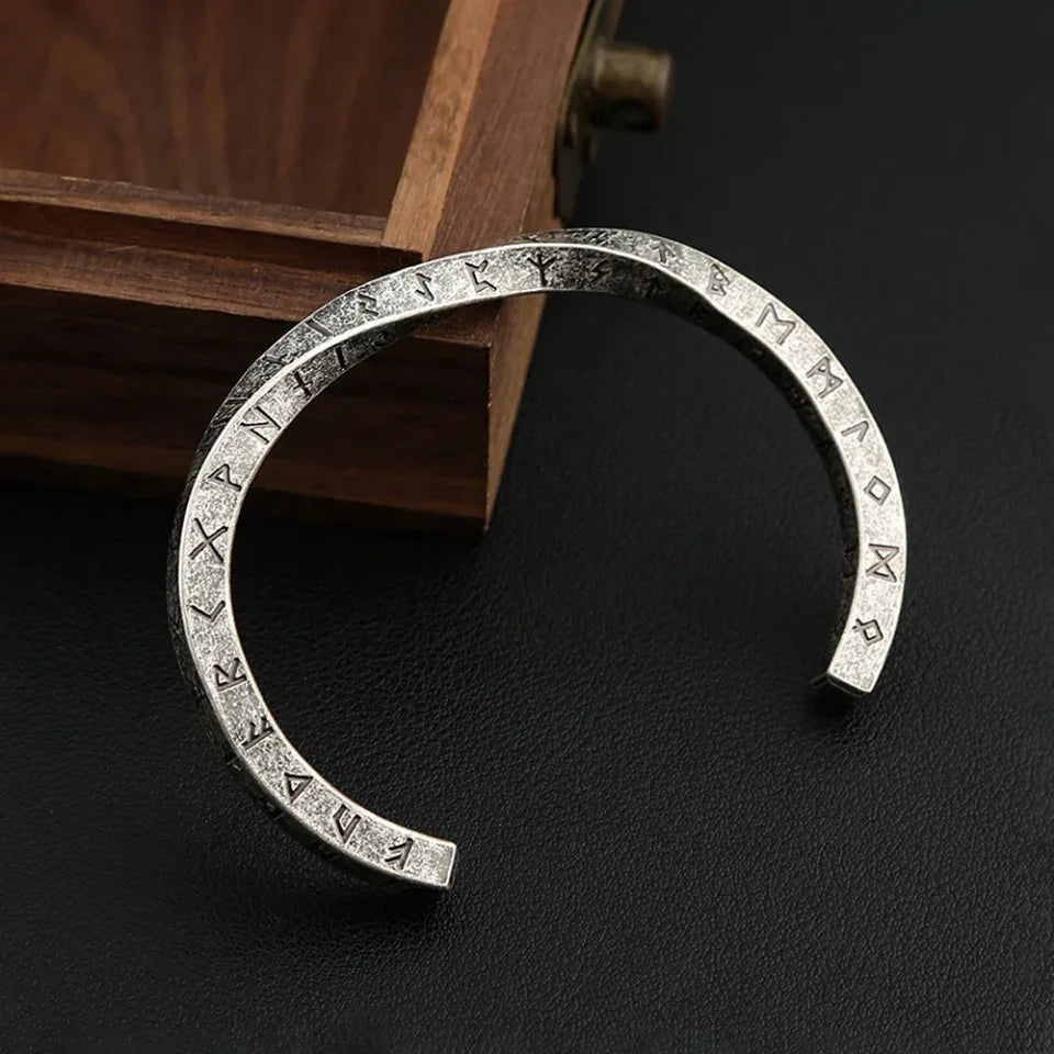 Nordic Vikings Twist Manschette Armband Punk Mode Edelstahl Viking Brief Armreifen Für Männer Vintage Partei Schmuck Dropshipping
