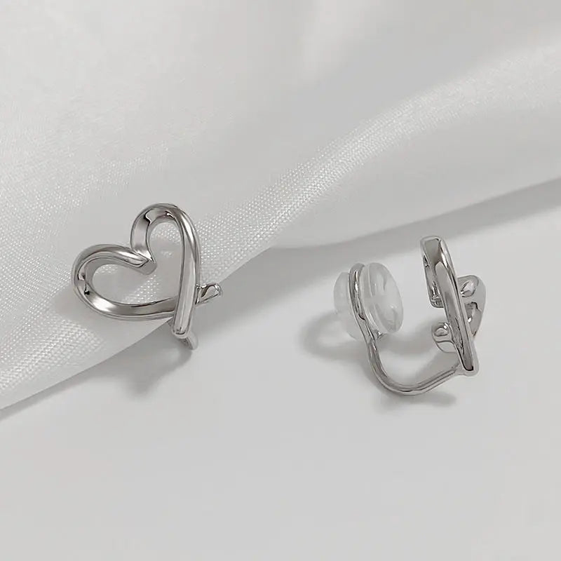 Mode Unregelmäßige Hohle Herz Clip Ohrringe Für Frauen Mädchen Nicht-Piercing Silikon Ohr Clips Minimalistischen Stud Ohrring Schmuck