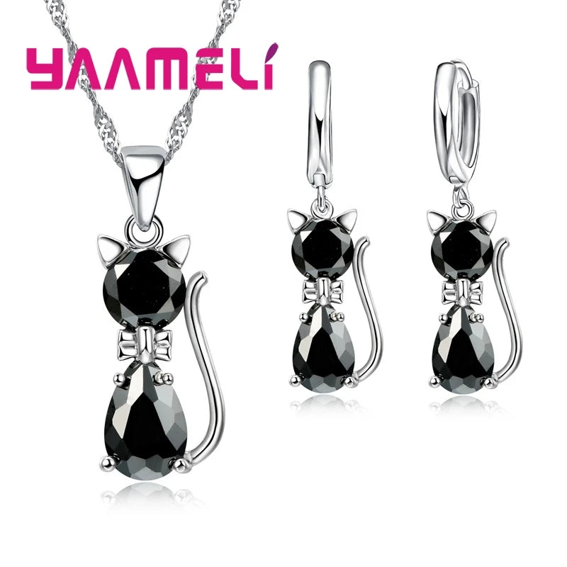 Echtes 925er-Sterlingsilber, farbige Schmucksets für Damen und Mädchen, glänzender österreichischer Kristall, niedliche Katze, Anhänger, Halskette, Huggie-Ohrring