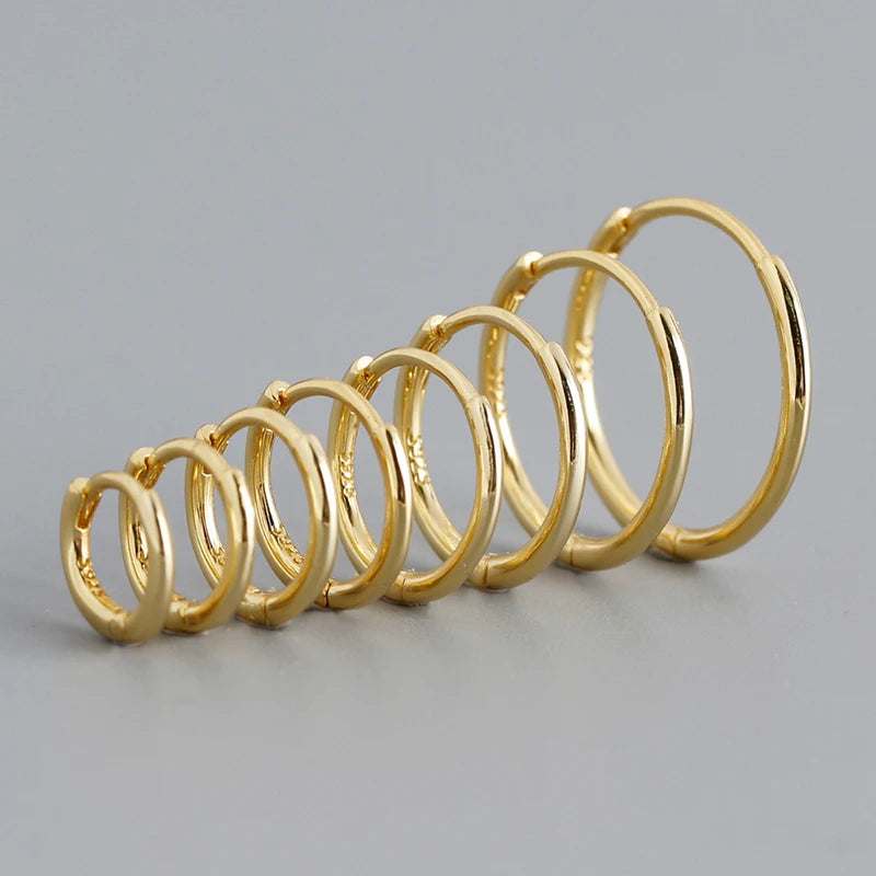 WANTME 925er Sterlingsilber, modisch, schlicht, Huggies-Ohrschnalle, Zubehör, minimalistischer Charme, Ohr-Creolen für Damen, Schmuck