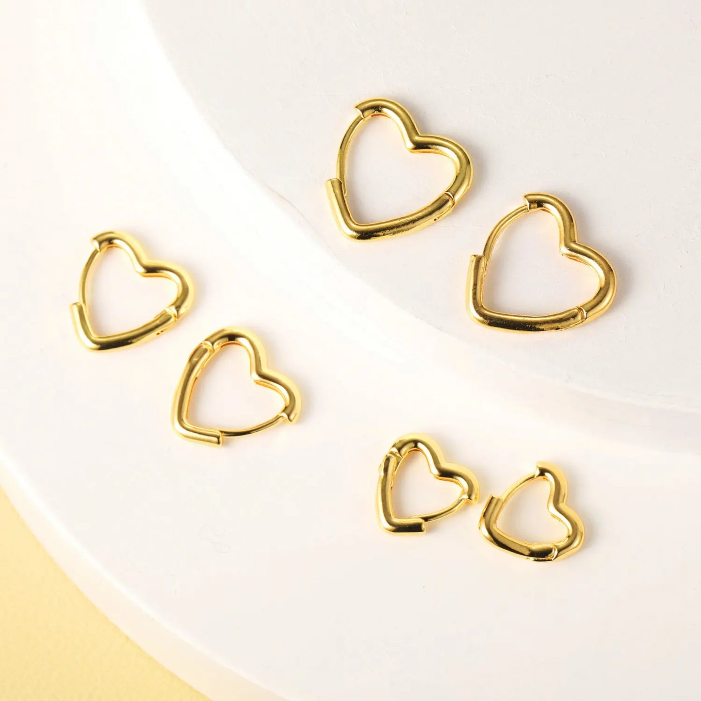 6 teile/satz Edelstahl Minimalistischen Creolen für Frauen Kristall Zirkonia Huggie Kreis Punk Ohrringe Piercing Schmuck Trendy