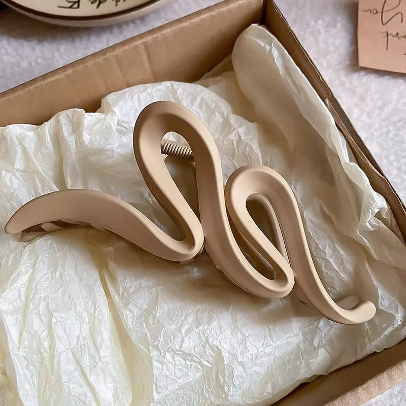 Mode Koreanische Einfarbig Acryl Welle Haar Krallen für Frauen Einfache Haar Clip Hohe Qualität Täglichen Haar Zubehör Mädchen Geschenk